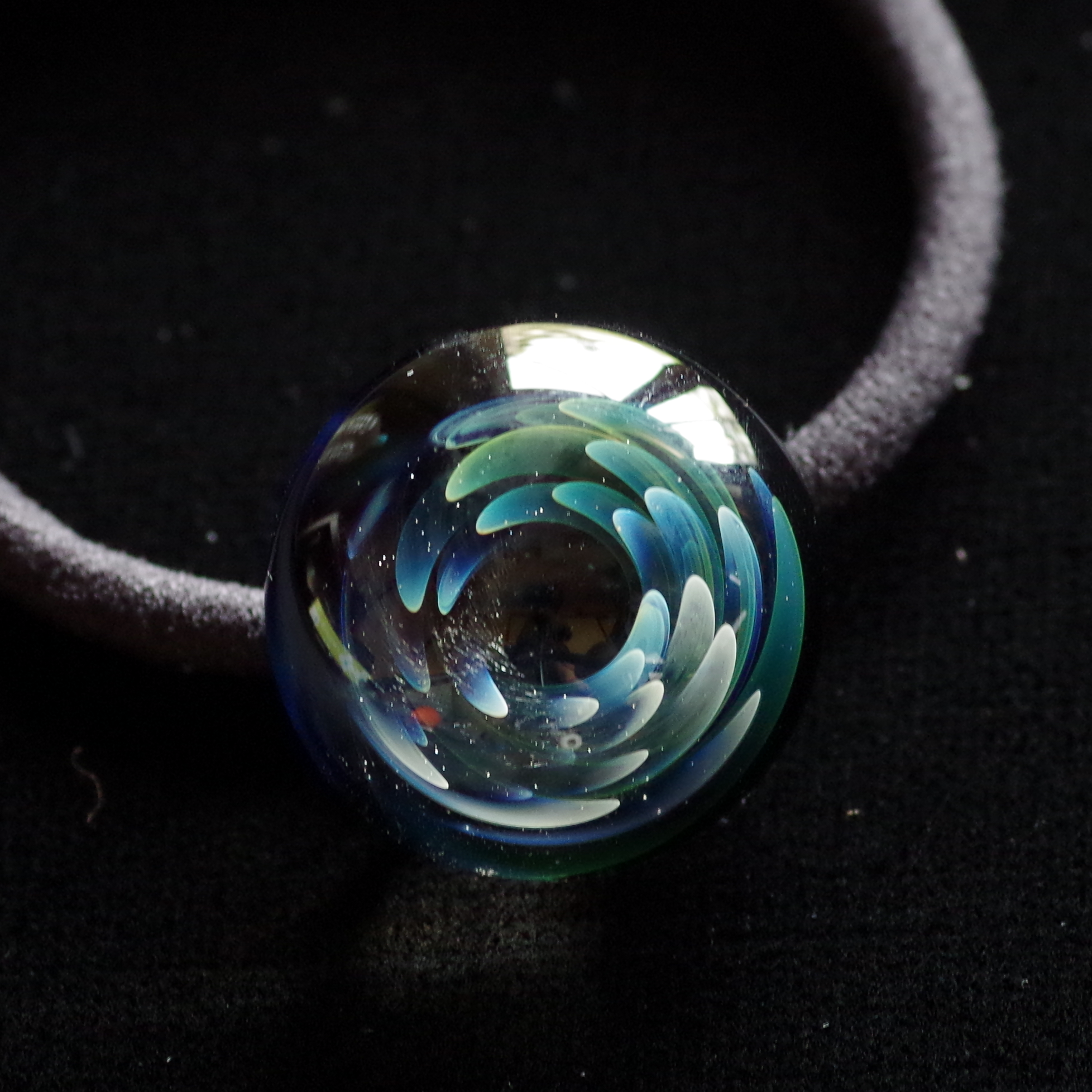 渦の連鎖 ガラスのヘアゴム No.24042811