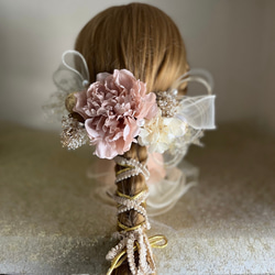 【新作】くすみピンク　ピオニー　髪飾り　成人式　結婚式　水引　金箔 2枚目の画像