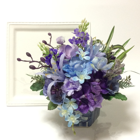 花　フラワー　水彩画　ブルー　ピンク　アートフラワー　青　フラワーアレンジメント 優しい色のフラワーアレンジメントMLサイズ（インテリアフラワー