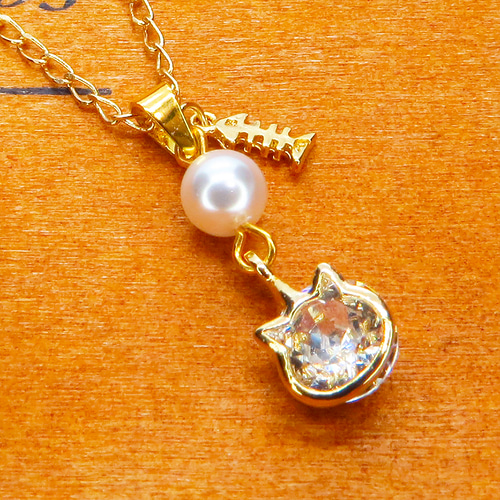 ★SWAROVSKI　スワロフスキー　ネックレストップ　猫　豪華 ☆SWAROVSKI スワロフスキー ネックレストップ 猫 豪華