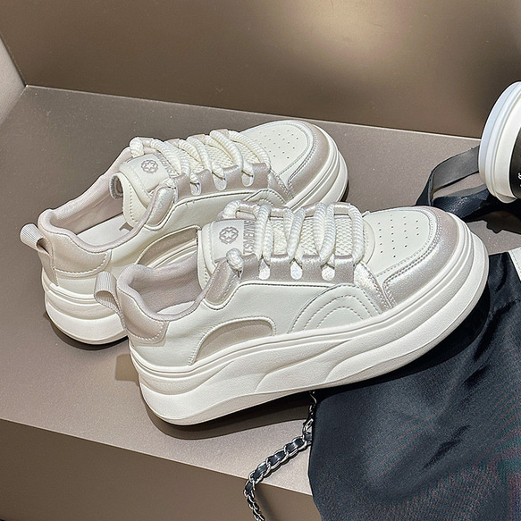厚底真皮白靴24夏新作女性靴通気性軽量ソフト底カジュアル靴 W354 5枚目の画像