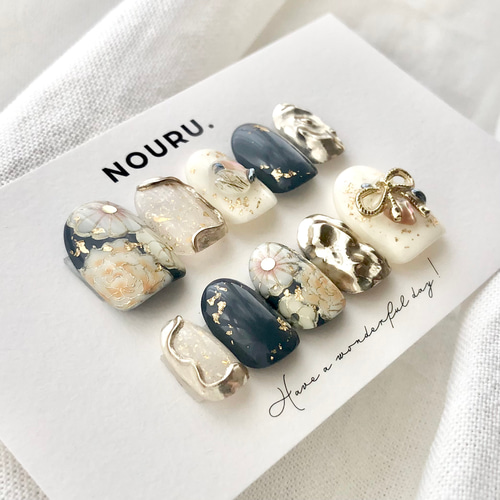 振袖ネイル《和柄紺白》ネイルチップ【サイズオーダー制】一部 カラー