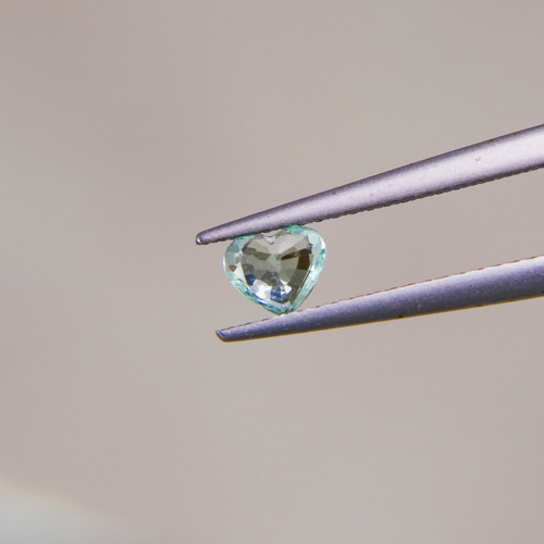 天然パライバトルマリン0.30ct ハートシェイプ その他アクセサリー 