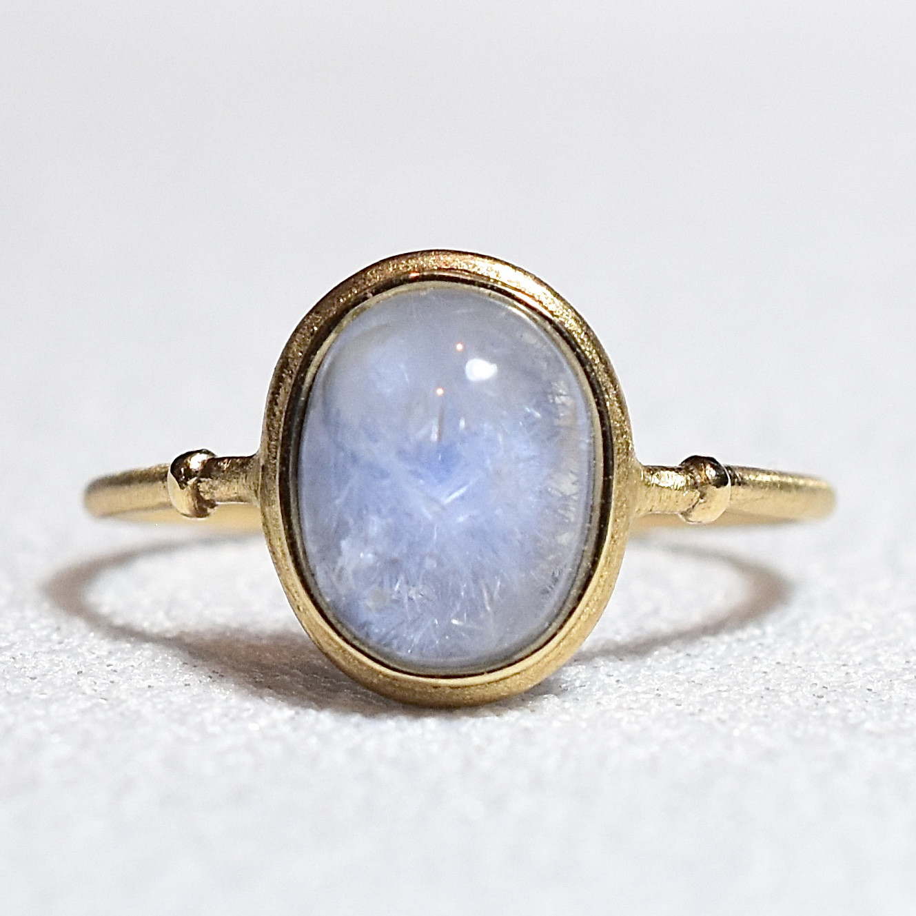 K10 Dumortierite in quartz