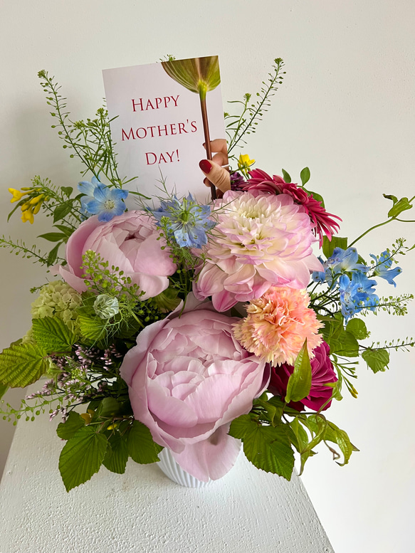 Mother's Day/生花シャクヤク　L 　大人ピンク　アレンジメント　バラ　カーネーション　母の日　母の日アレンジ 2枚目の画像