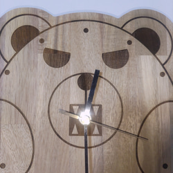 木製　くま　掛け時計 2枚目の画像