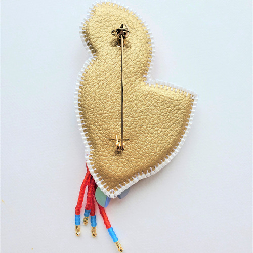 手作りキット☆コンゴウインコのビーズ刺繍ブローチ キット まりねま