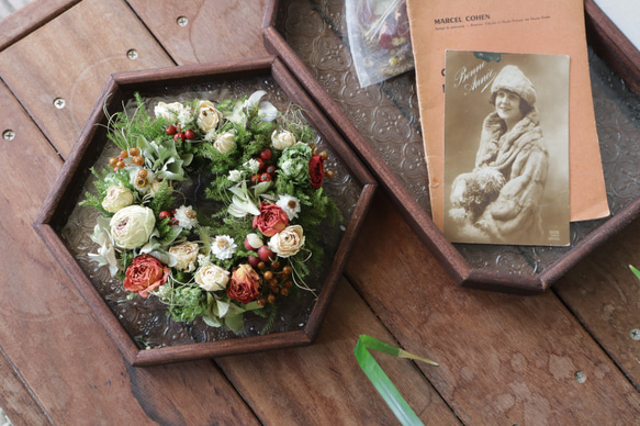 【送料無料】Creema限定 5種の薔薇たっぷり初夏のレトロリース 母の日ギフト ドライフラワー ナチュラル プレゼント 2枚目の画像