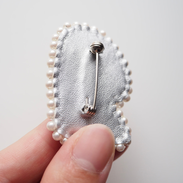 ✳︎ 真珠の耳飾りの少女 フェルメール ✳︎ ビーズ 刺繍 ブローチ 7枚目の画像