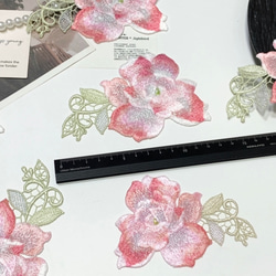 高品質❣  6枚  銀糸いり ケミカルレース 刺繍 お花モチーフ  ハンドメイド パーツ　手芸　素材 4枚目の画像