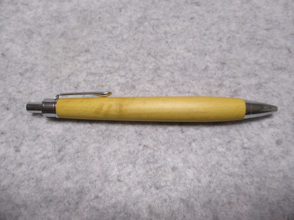 御蔵島柘植　縮み杢　椿油仕上げ　木軸ボールペン(シャープペンシル) 4枚目の画像