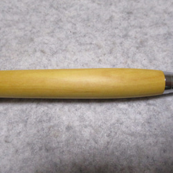 御蔵島柘植　縮み杢　椿油仕上げ　木軸ボールペン(シャープペンシル) 8枚目の画像