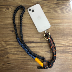 長さ調整可 斜めがけスマホショルダーストラップ・パラコード ブラック 3枚目の画像