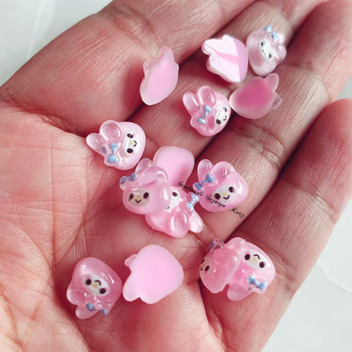 マイメロちゃん ネイルデコパーツ貼付けパーツデコパーツ「30個入り  