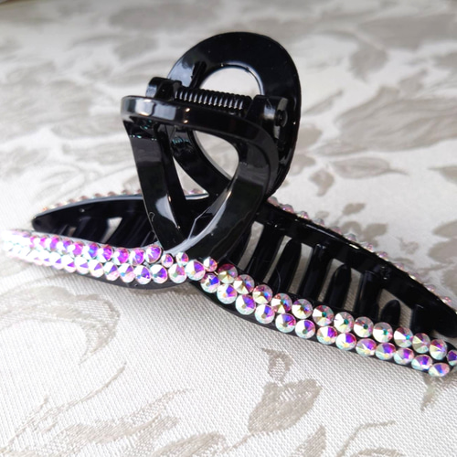 Swarovski ヘアクリップ 黒 クリスタル装飾