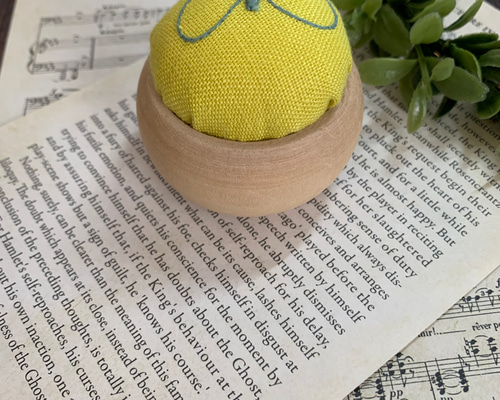 ミナペルホネン ピンクッション 針山 その他置物 IROCO 通販 17650609