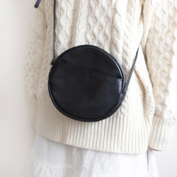 ショルダーバッグ 軽量 約200g 斜めがけショルダーバッグ レザー 革 本革 レディース 2枚目の画像