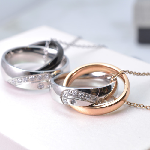 遺品整理　18K刻印ネックレス2本と　指輪2個の4点セット Yahoo!オークション -「遺品整理 k18」の落札相場・落札価格