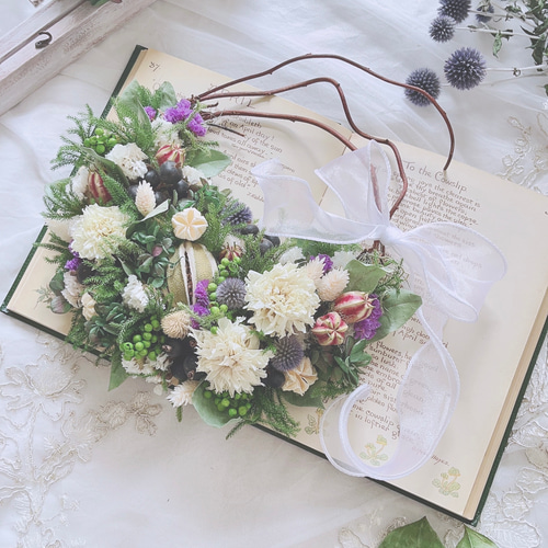 ☆ホワイトダリアのハーフリース☆ ドライフラワー petit.iro 通販