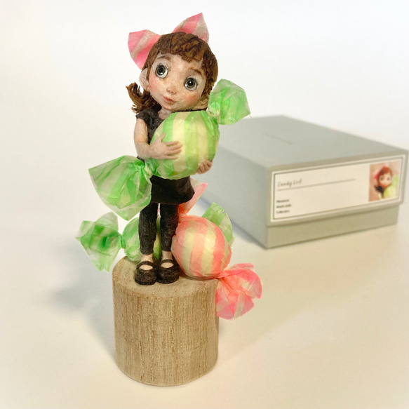 キャンディな女の子　和紙人形 1枚目の画像