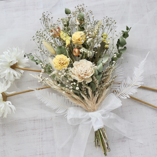 New!】爽やか！かすみ草とユーカリのイエローブーケ ウェディング