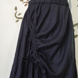 オーバースカート付きサルエルパンツ●ブラック 4枚目の画像