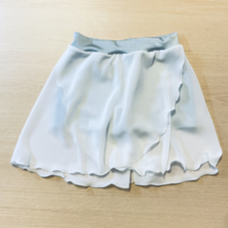 【受注制作】バレエ　１分丈パンツ付き巻スカート 3枚目の画像