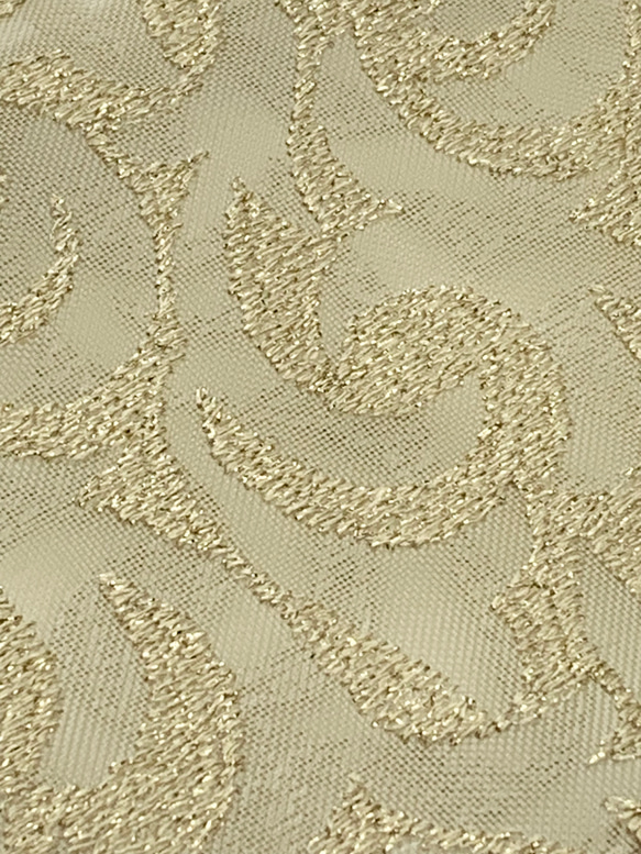 刺繍ハードメッシュ　軽いセミシースルーのフラットなポーチ　ベージュ色ファスナー　515 9枚目の画像