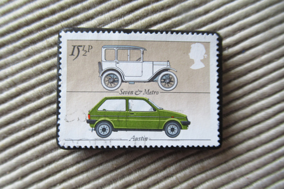 イギリス　自動車切手ブローチ 9621 1枚目の画像