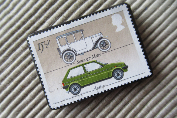 イギリス　自動車切手ブローチ 9621 2枚目の画像