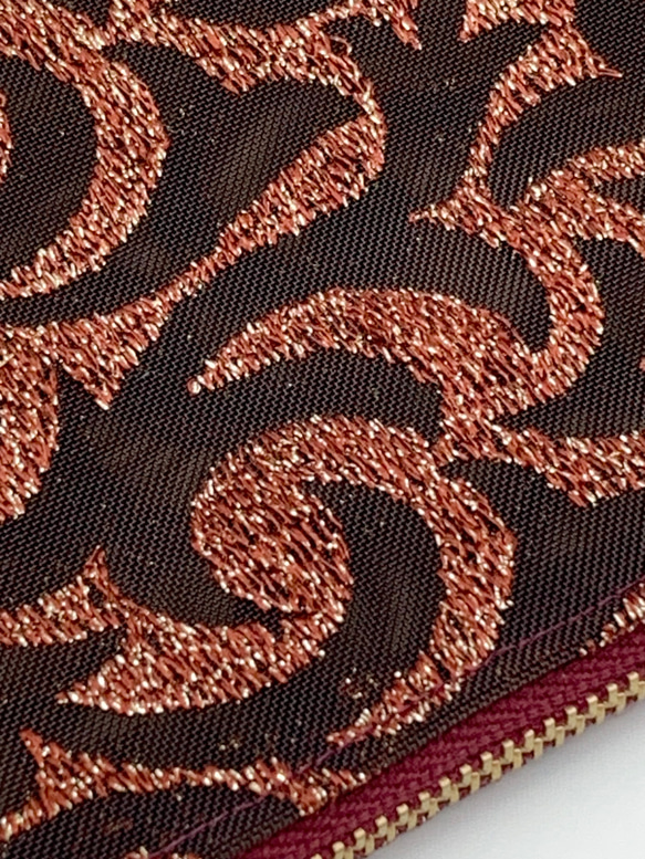刺繍ハードメッシュ　軽いセミシースルーのフラットなポーチ　エンジ色ファスナー　518 9枚目の画像