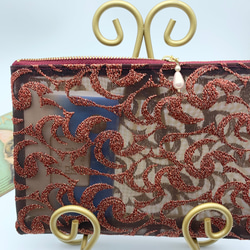 刺繍ハードメッシュ　軽いセミシースルーのフラットなポーチ　エンジ色ファスナー　518 5枚目の画像