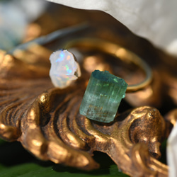 【003 Fairy Tale Collection】 トルマリン × オパール 鉱物原石フリーサイズリング 5枚目の画像