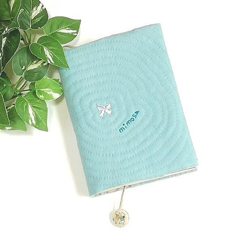 ミモザの刺繍のブックカバー ブックカバー 布遊び 通販 17652416