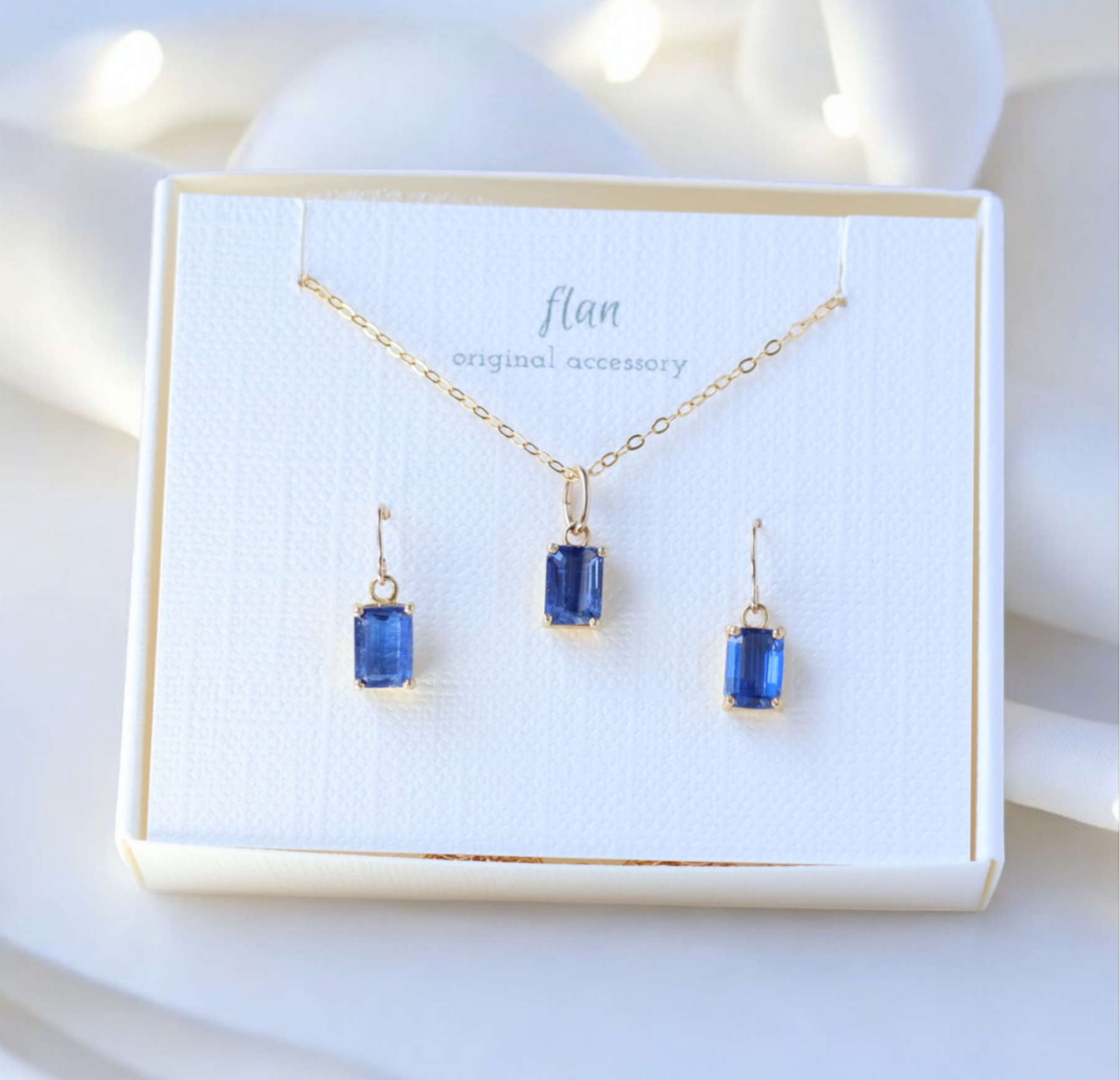 【creema限定セット】14kgf カイヤナイトのスクエアピアス/イヤリング&ネックレス ロイヤルブルー ギフト