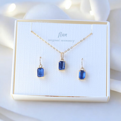 【creema限定セット】14kgf カイヤナイトのスクエアピアス/イヤリング&ネックレス ロイヤルブルー ギフト 1枚目の画像