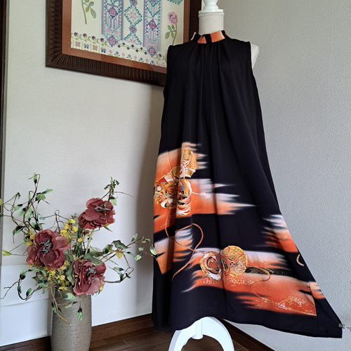 ☆ 着物リメイク/黒留め袖/バンドカラー/ギャザーワンピース/一品もの