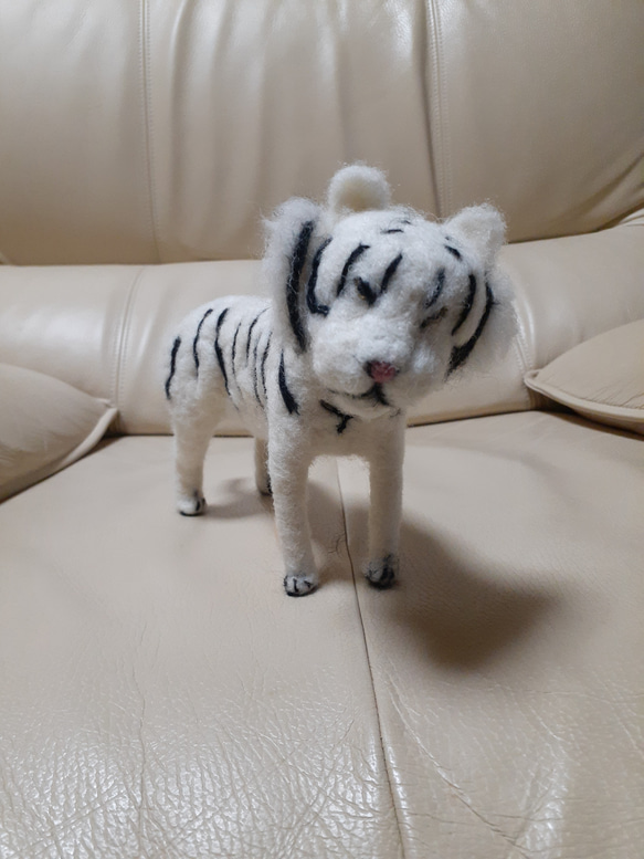 羊毛フェルト ホワイトタイガー 羊毛フェルト Kingこうた 通販