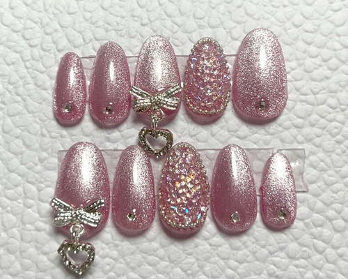 ピクシーネイル　チップ 10個セット シルバー装飾 ネイルチップセット 10個セット - メルカリ