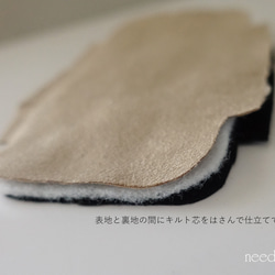 大人な蜂柄刺繍　リングケース　ブラック　カンボジアシルク　お守りジュエリーケース　がま口　ミニアクセサリーケース　 5枚目の画像