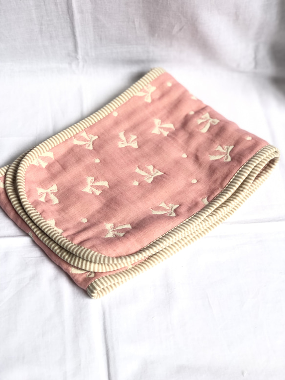 ふんわり六重織ガーゼのタオルマフラー　fuwara リボン　ピンク 1枚目の画像