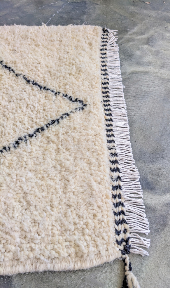 モロッコ ラグ ベニワレンNo.8　ホワイト　カーペット　絨毯 11枚目の画像
