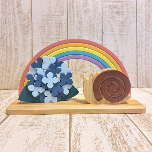 受注制作☆色付き!!!梅雨☆虹と紫陽花とカタツムリの置物