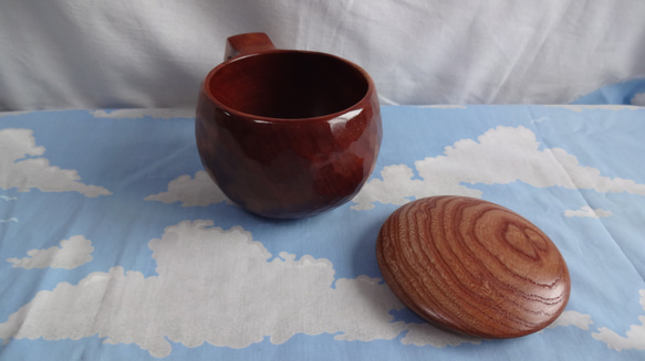 シュリ桜の一木彫りコーヒーカップ　ふた付き　 8枚目の画像