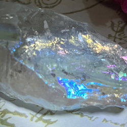 七色の夢໒꒱✨　ホワイト　オーラ　水晶　ラフストーン　原石 6枚目の画像