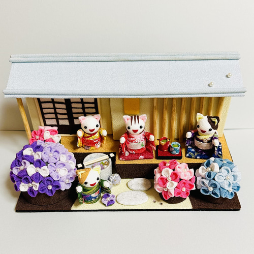 ちりめん細工「縁側でほっこり紫陽花」 その他置物 黒ごまきなこ