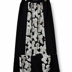 ビションフリーゼ　犬柄×ブラックミックス　裾プリーツスカート 3枚目の画像