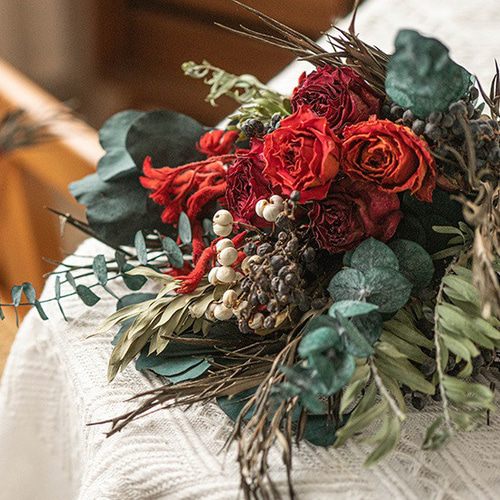 ドライフラワーブーケ - 花瓶アレンジ -赤 一輪挿し・花瓶・花器 King