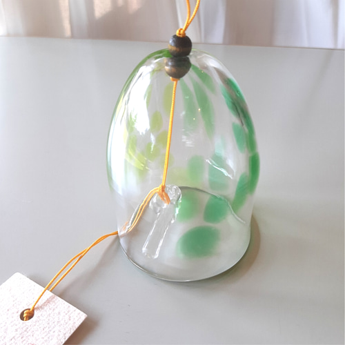 風鈴 吹きガラス 緑✕黄緑 夏 涼しい 風鈴 ガラス日和 通販