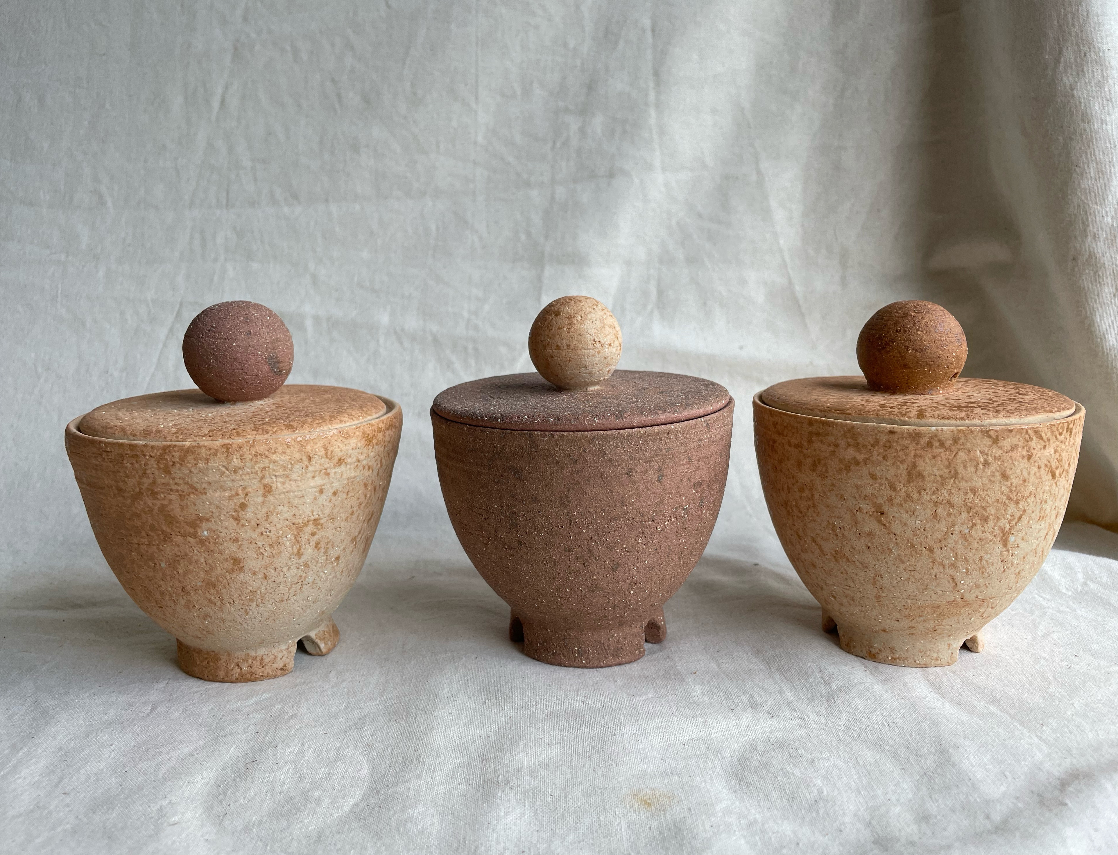 人気新品 工芸品、壺 工芸品